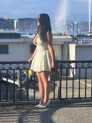 Julia - Photo 27