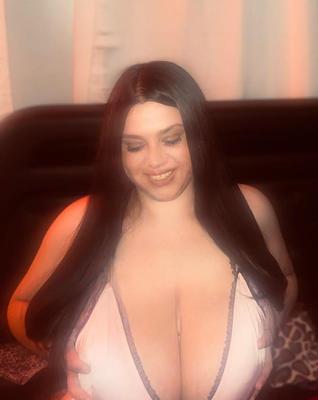 Katy - Photo 4